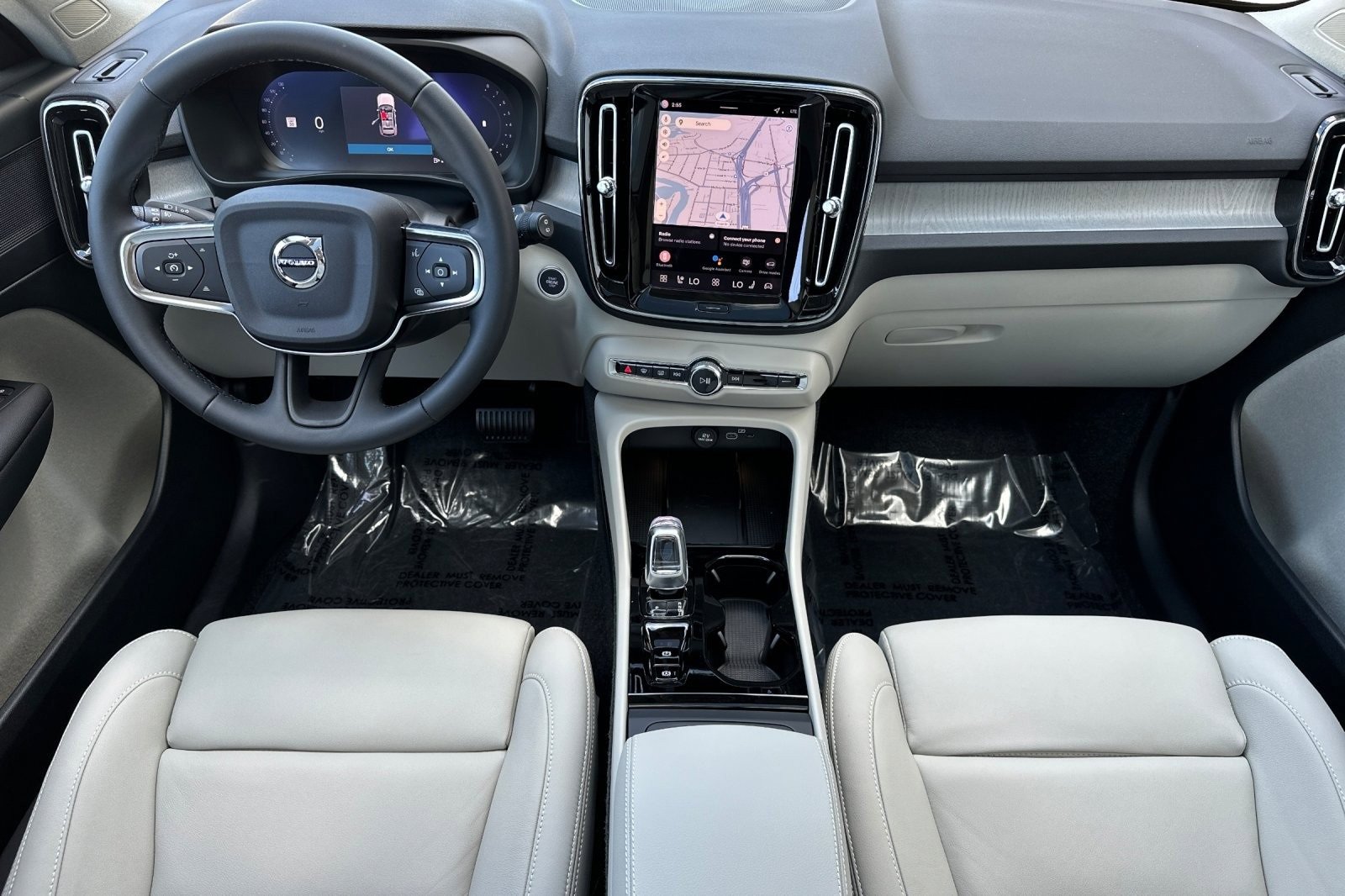New 2026 Volvo XC40 B5 Plus w/ Protection Package Premier image 3