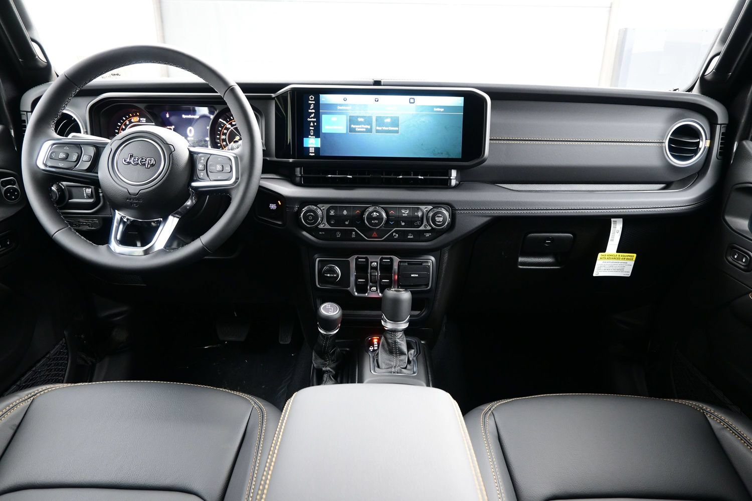 New 2026 Jeep Wrangler Unlimited Sahara AWD/4WD image 12
