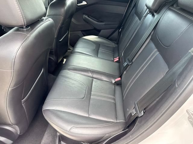 Used 2014 Ford Focus Titanium FWD image 12