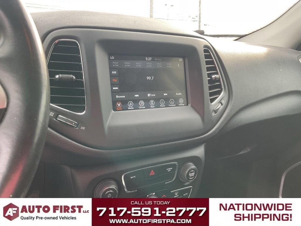 Used 2020 Jeep Compass Latitude AWD/4WD image 18