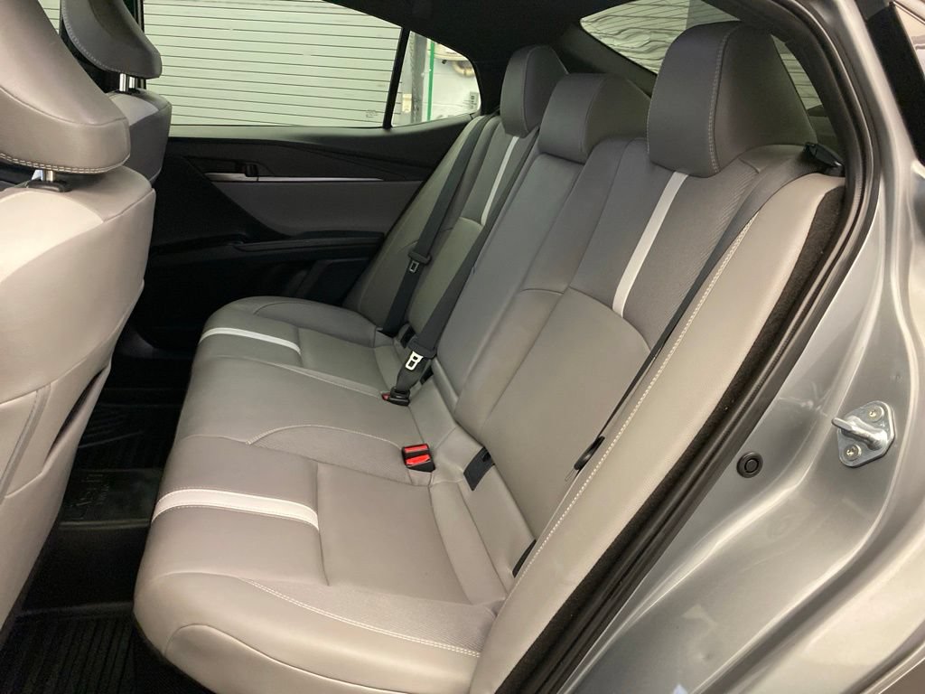 Used 2025 Toyota Camry SE w/ Convenience Package FWD image 21