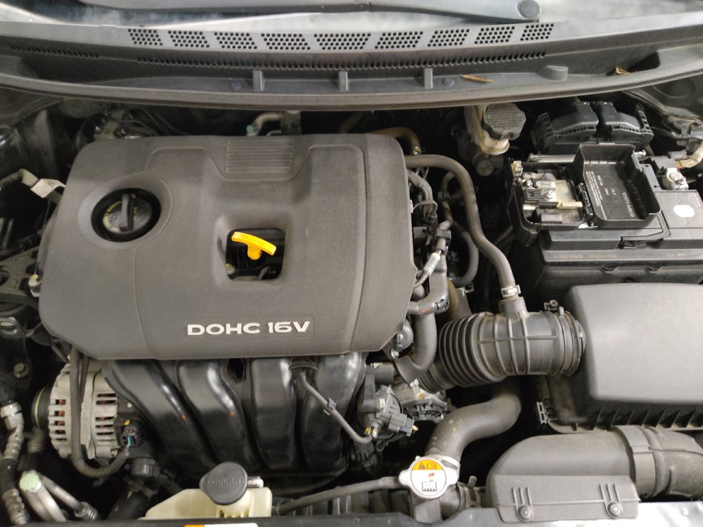 Used 2017 Kia Forte LX FWD image 30