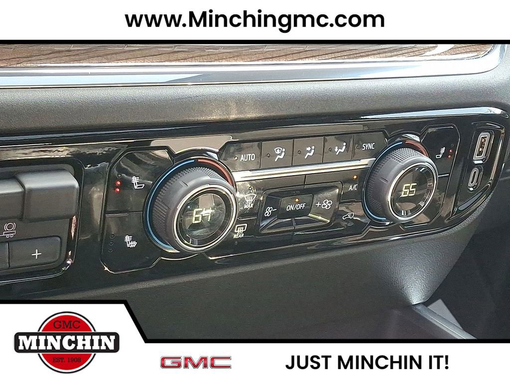 Used 2023 Chevrolet Silverado 1500 RST image 18