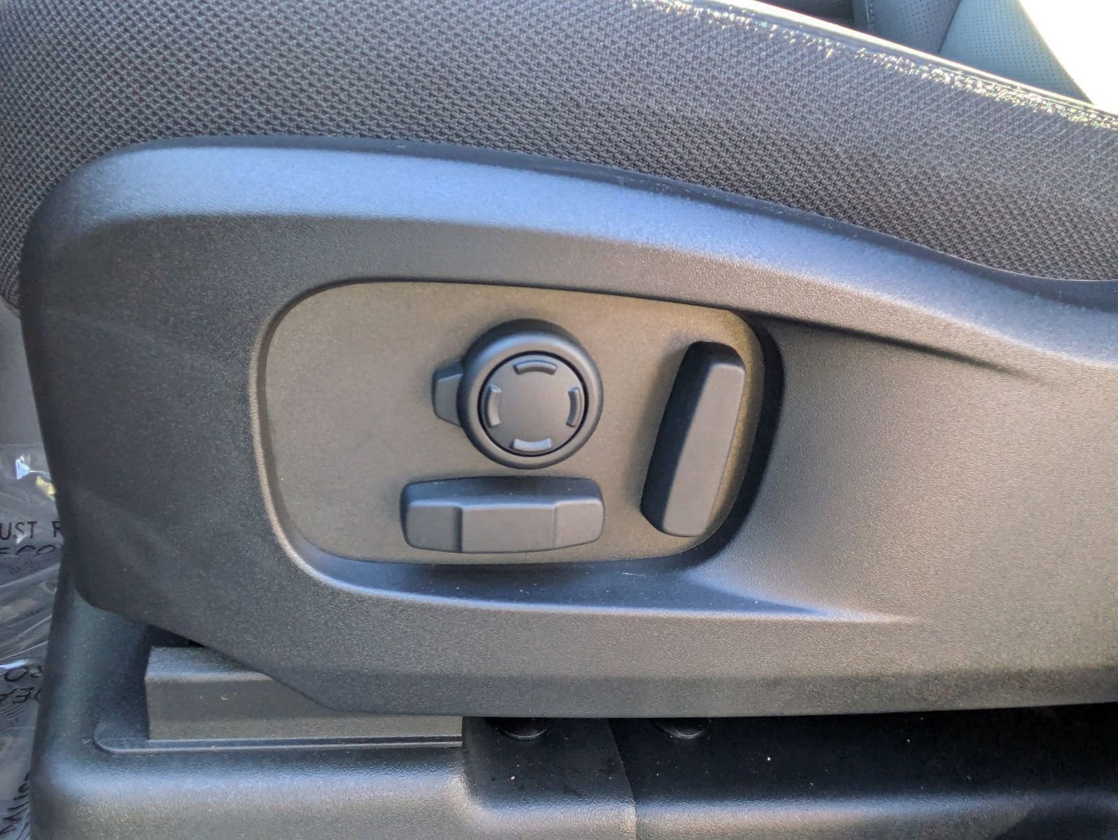 New 2026 Land Rover Defender 110 X image 14