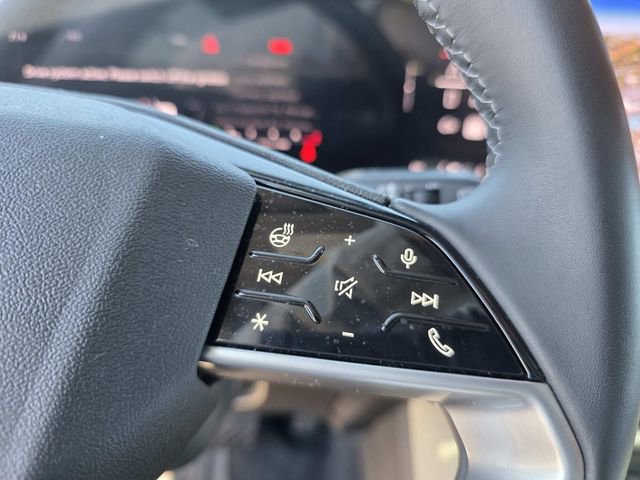 Used 2025 Audi Q5 Prestige image 12