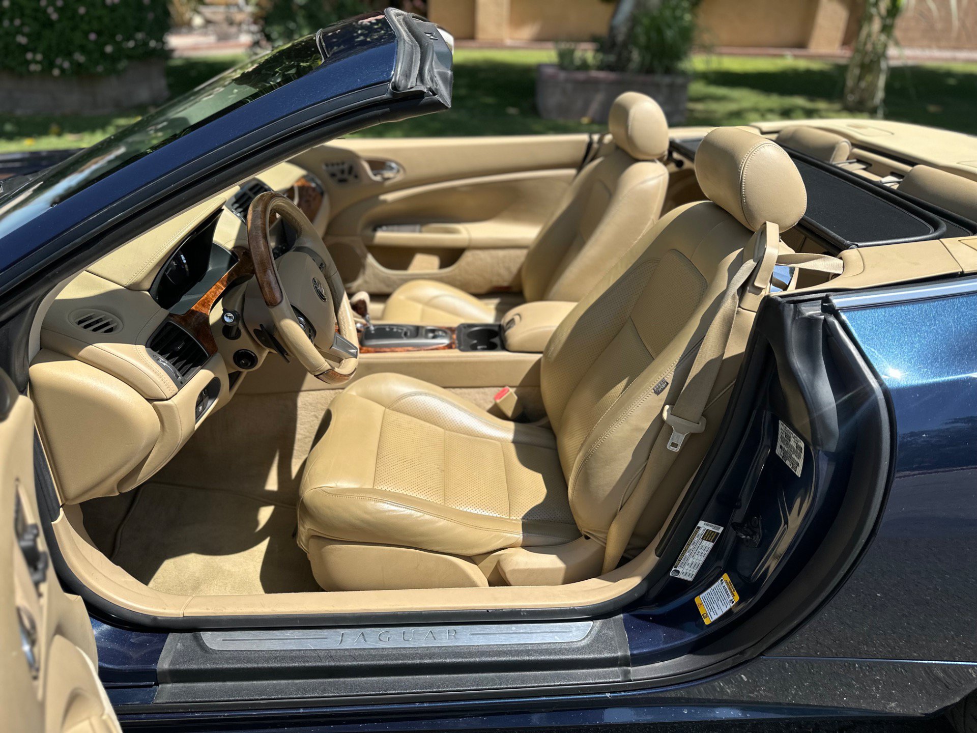 Used 2007 Jaguar XK Convertible RWD image 29