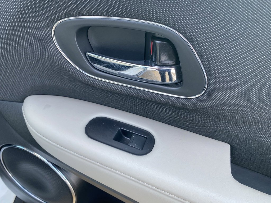 Used 2022 Honda HR-V EX image 12