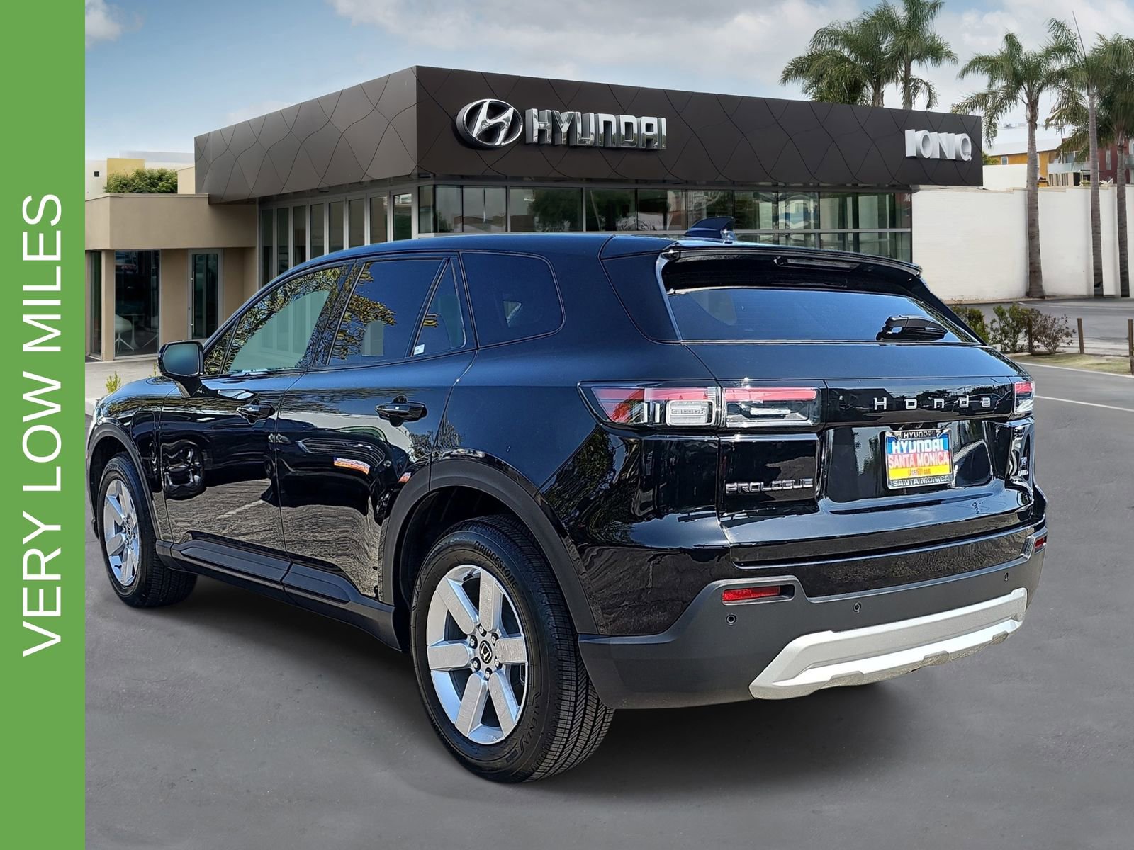 Used 2025 Honda Prologue EX image 5