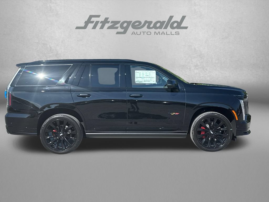 New 2026 Cadillac Escalade V w/ LPO, ONYX Package AWD/4WD image 4