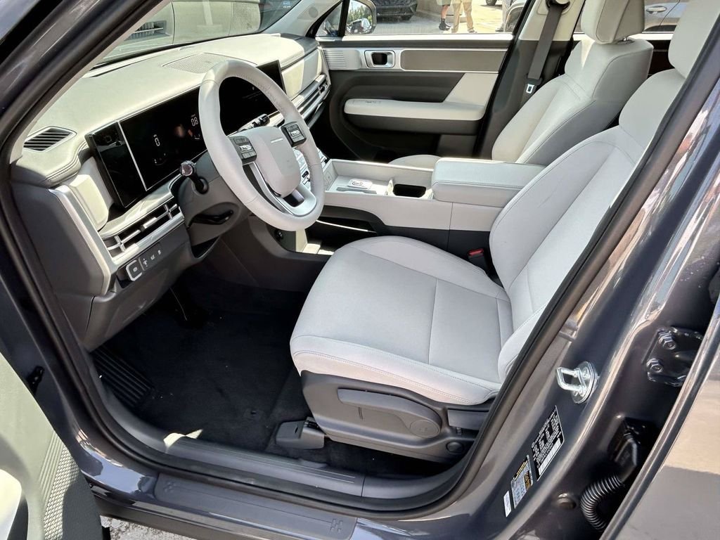 New 2027 Hyundai Santa Fe SE FWD image 13