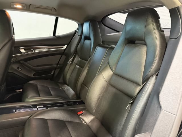 Used 2014 Porsche Panamera image 22