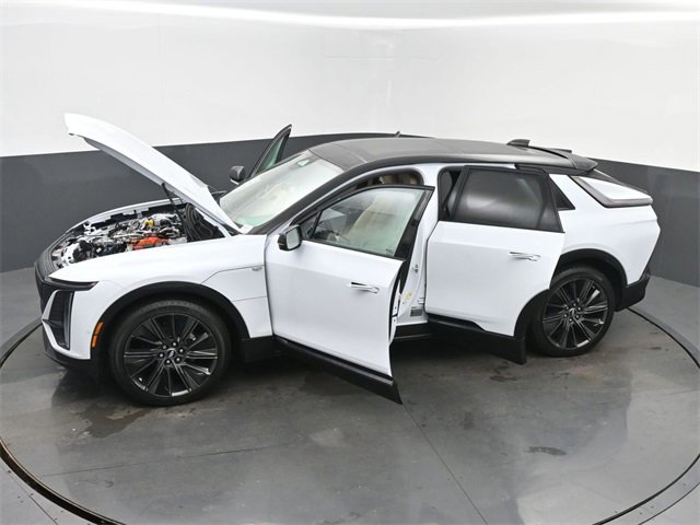 New 2026 Cadillac Lyriq Signature Sport image 63