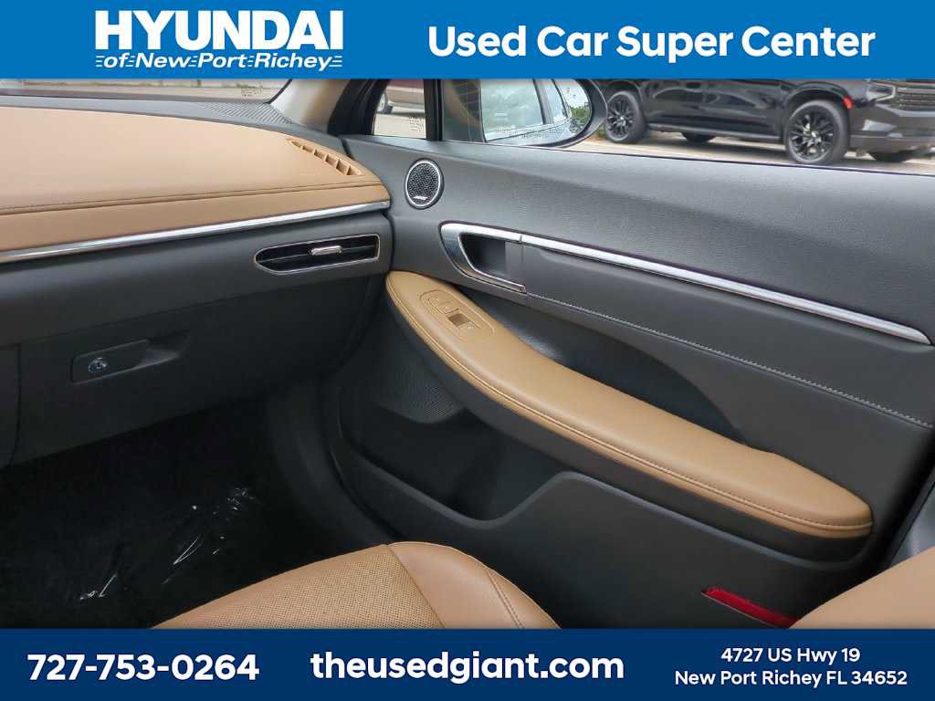 Used 2023 Hyundai Sonata Limited w/ Cargo Package FWD image 18