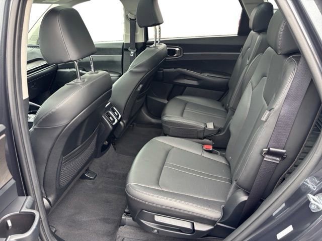 Certified 2024 Kia Sorento X-Line EX AWD/4WD image 12