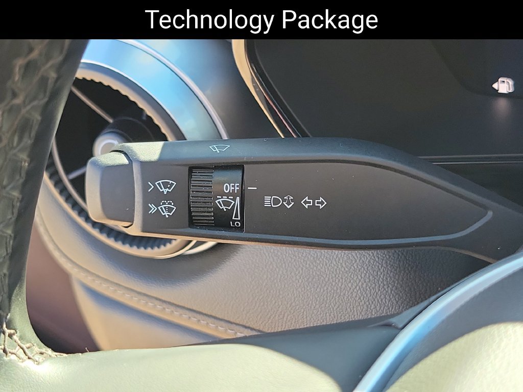 Used 2024 Chevrolet Colorado LT w/ LT Convenience Package II AWD/4WD image 16