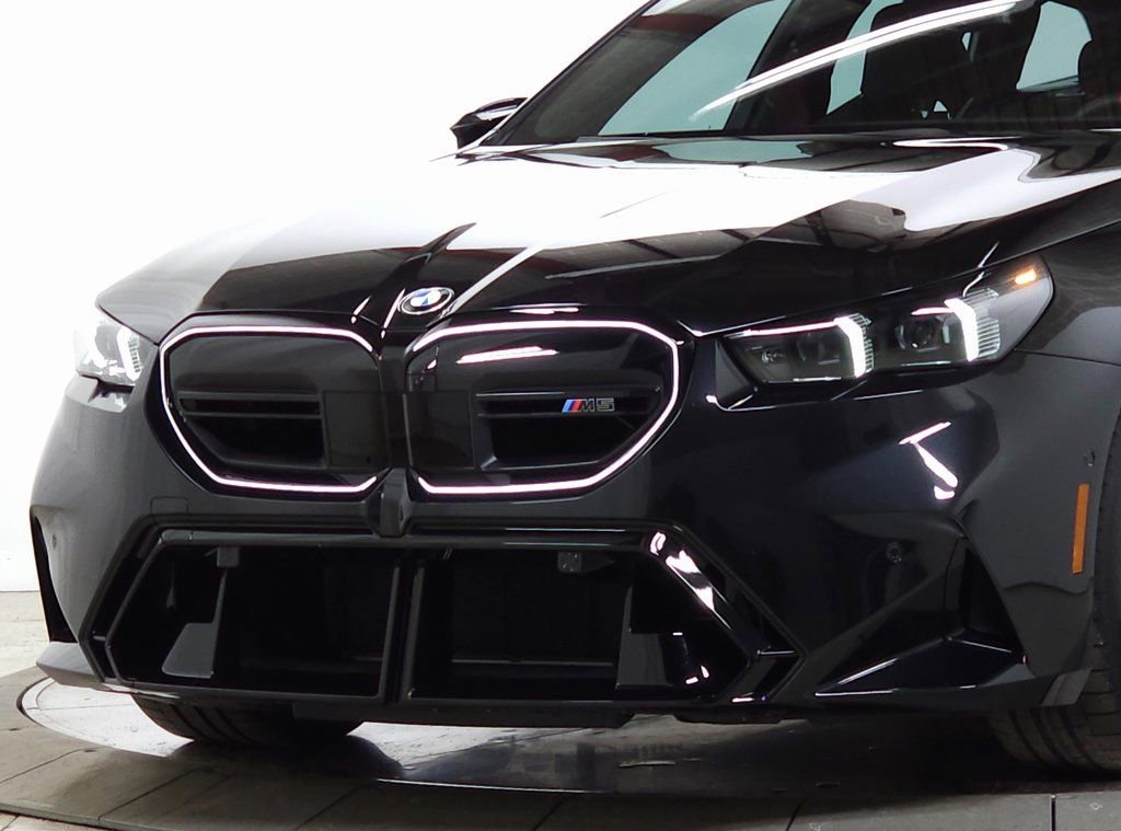 Used 2025 BMW M5 Touring w/ M Driver's Package image 13