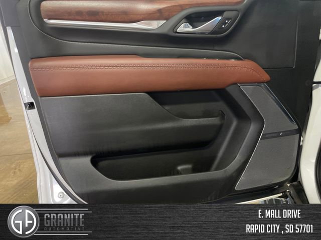 Used 2023 GMC Yukon Denali Ultimate image 10