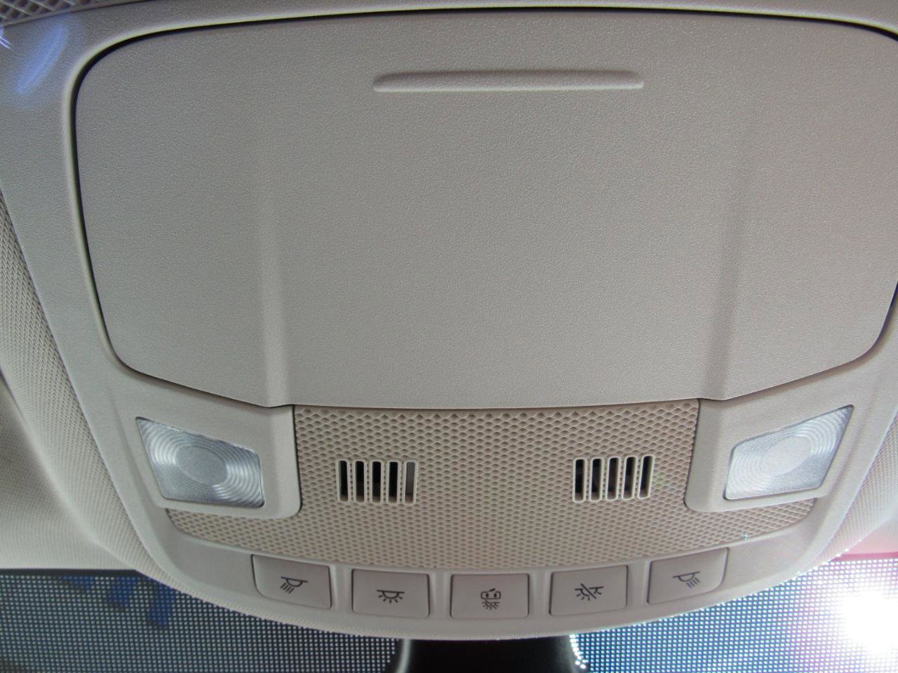 Used 2024 Ford Edge SEL w/ Convenience Package image 26