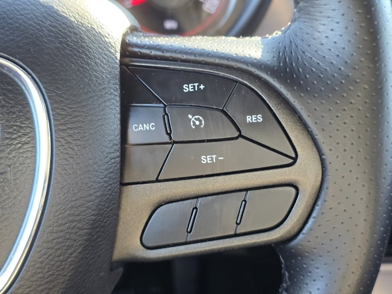 Used 2023 Dodge Challenger SXT w/ Blacktop Package image 29