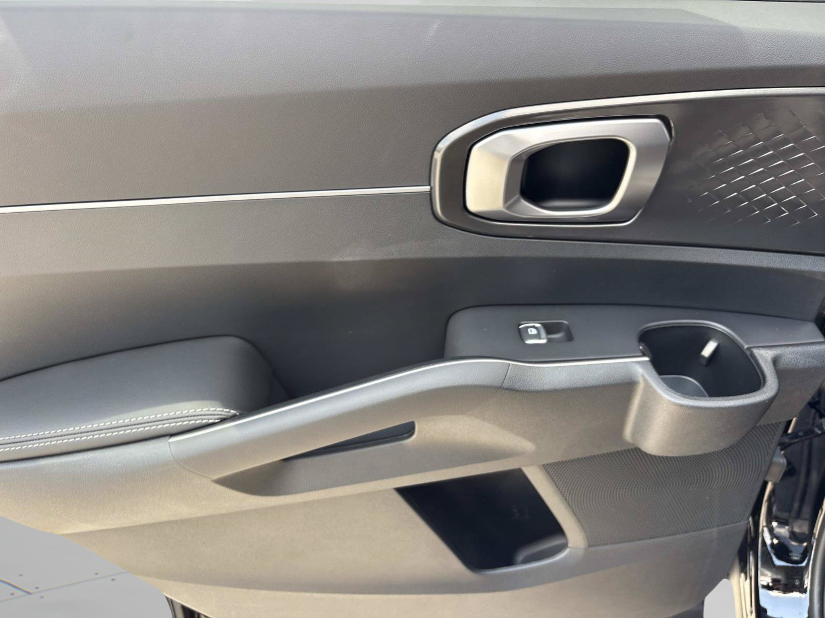 New 2026 Kia Sorento S w/ S Panoramic Sunroof Package FWD image 18