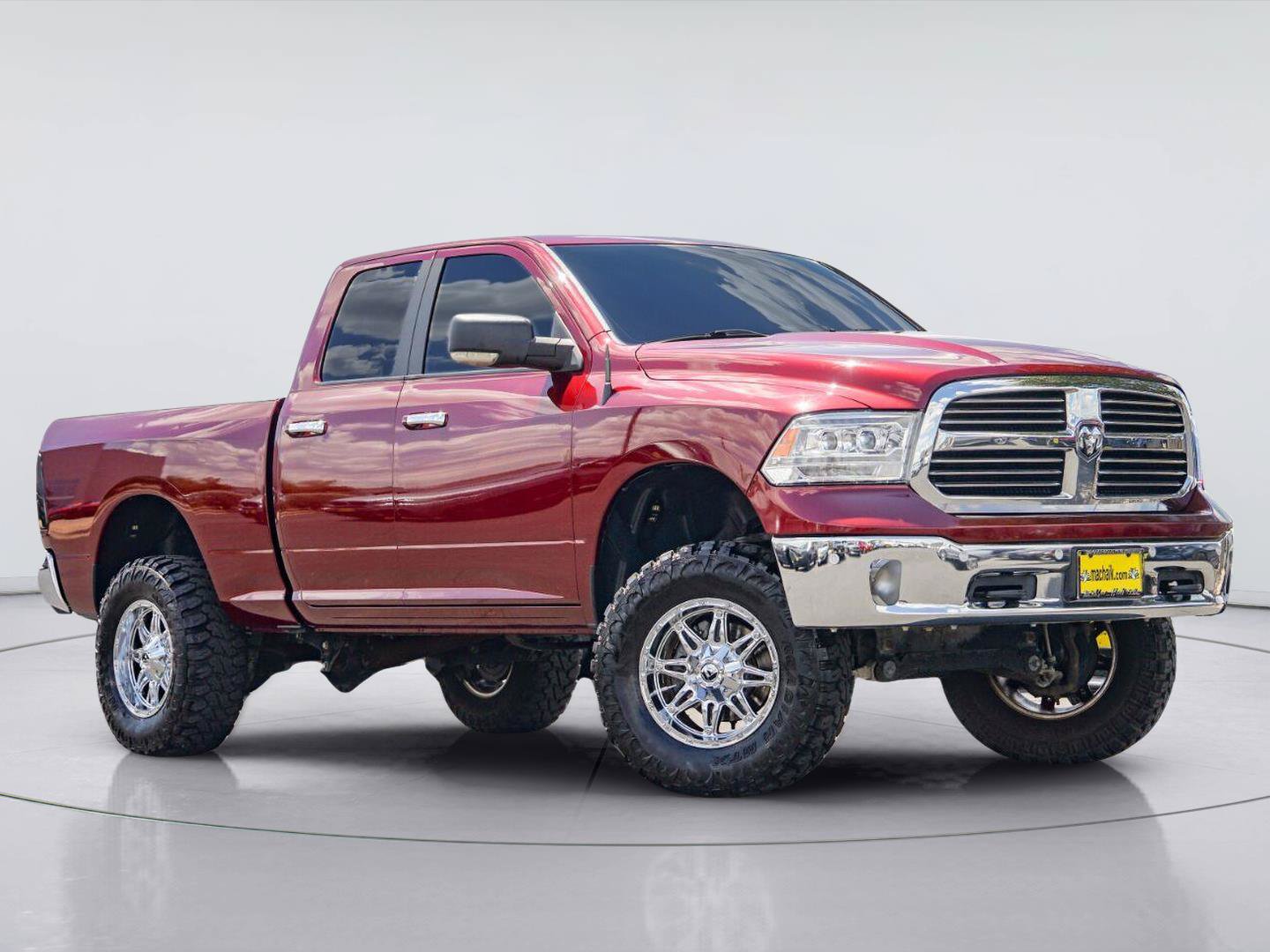 Used 2017 RAM 1500 Lone Star AWD/4WD image 1