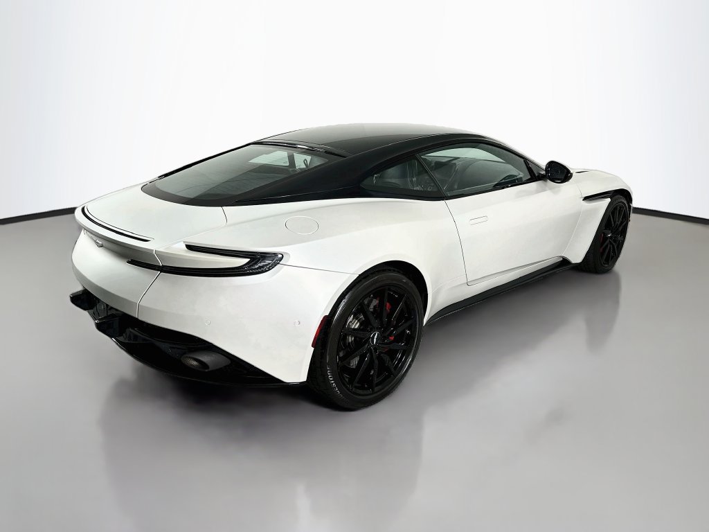 Used 2018 Aston Martin DB11 V12 RWD image 9