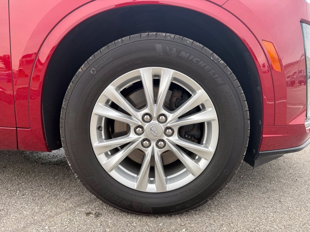 Certified 2024 Cadillac XT6 Luxury w/ LPO, Floor Liner Package AWD/4WD image 18
