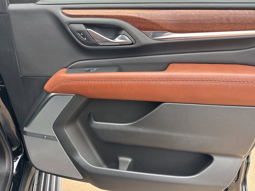 Used 2024 GMC Yukon XL Denali Ultimate w/ LPO, Illumination Package image 52