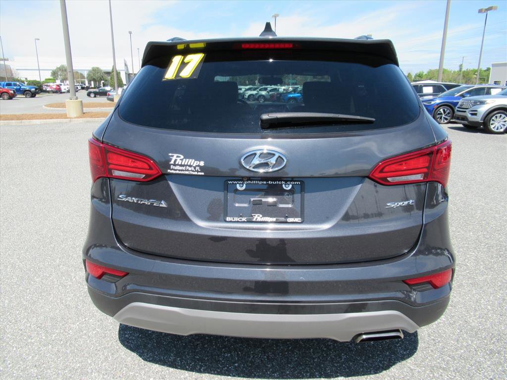 Used 2017 Hyundai Santa Fe Sport FWD image 6