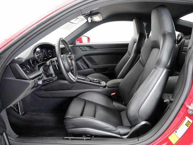 Certified 2024 Porsche 911 Carrera GTS image 6