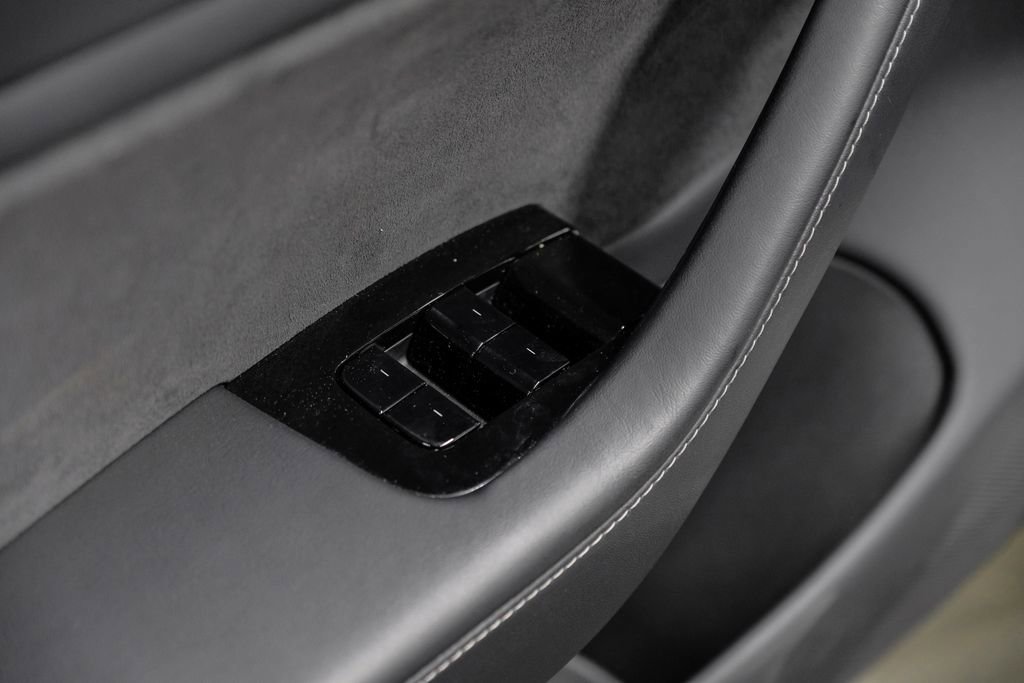 Used 2018 Tesla Model 3 Mid Range image 48