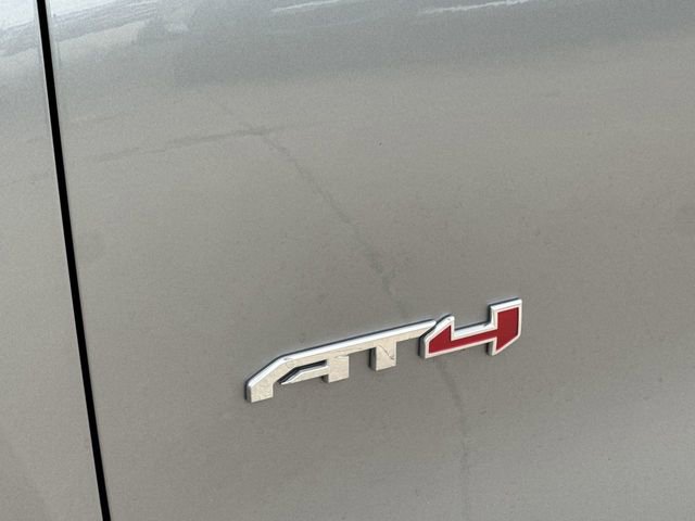 Used 2024 GMC Terrain AT4 AWD/4WD image 30