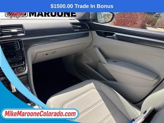 Used 2018 Volkswagen Passat 2.0T SE image 19