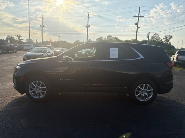 Used 2024 Chevrolet Equinox LT w/ LPO, Floor Liner Package FWD image 4