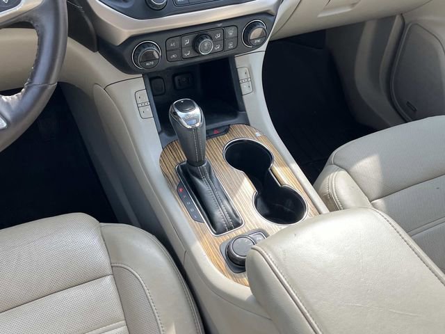 Used 2017 GMC Acadia Denali w/ Technology Package AWD/4WD image 18