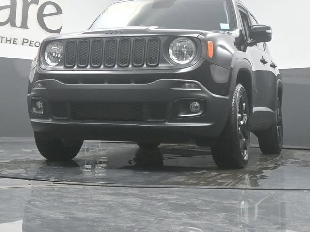 Used 2018 Jeep Renegade Altitude w/ UConnect 8.4 Nav Group AWD/4WD image 55