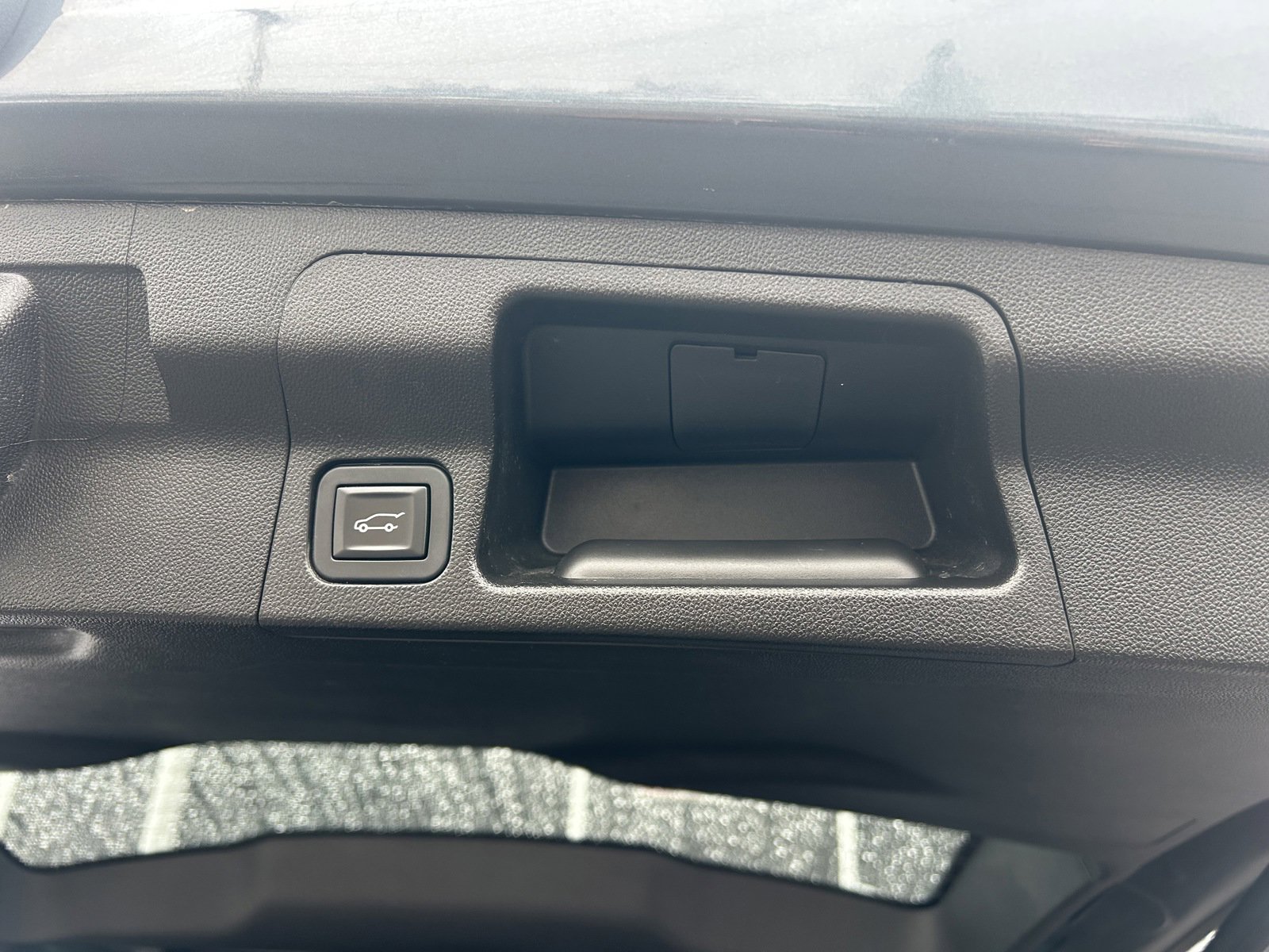 Used 2019 GMC Acadia SLE image 39