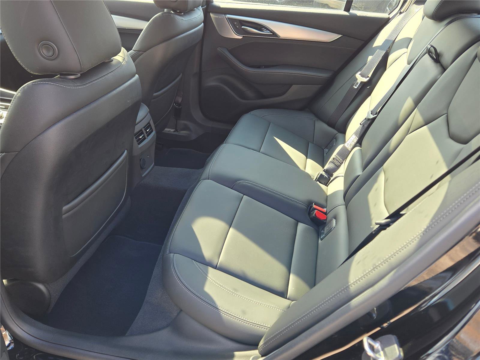 Used 2024 Cadillac CT5 Luxury w/ Sun And Sound Package image 15