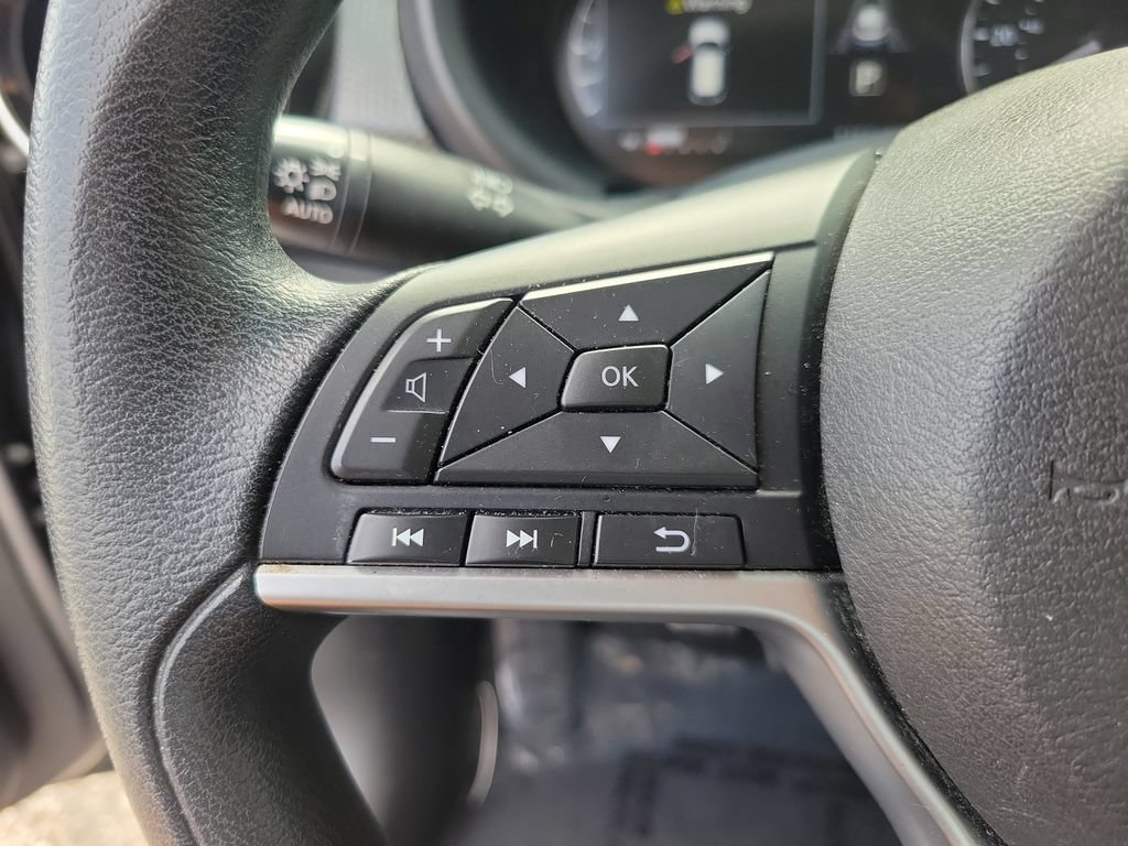 Certified 2022 Nissan Kicks SV FWD image 19