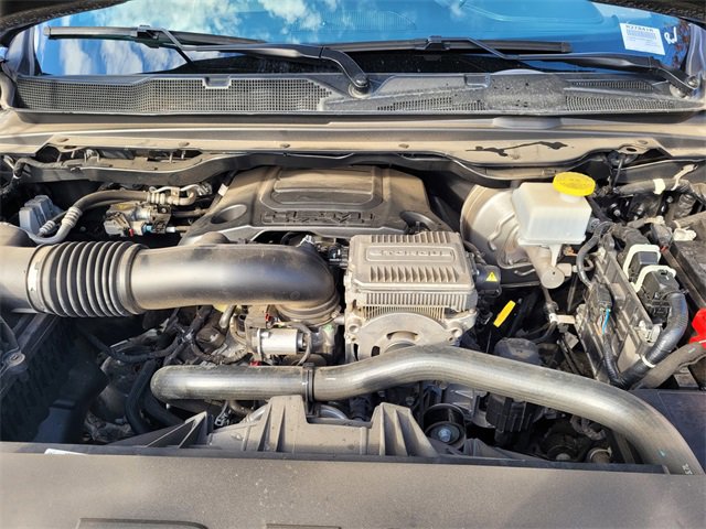 Used 2024 RAM 1500 Laramie image 28