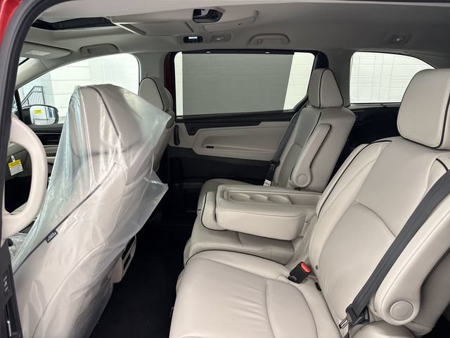 New 2026 Honda Odyssey Touring image 23