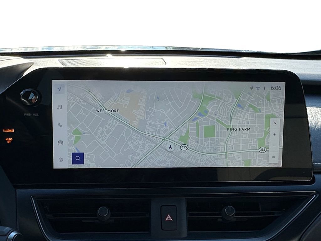 Used 2023 Lexus UX 250h FWD w/ Accessory Package (Z2) image 15