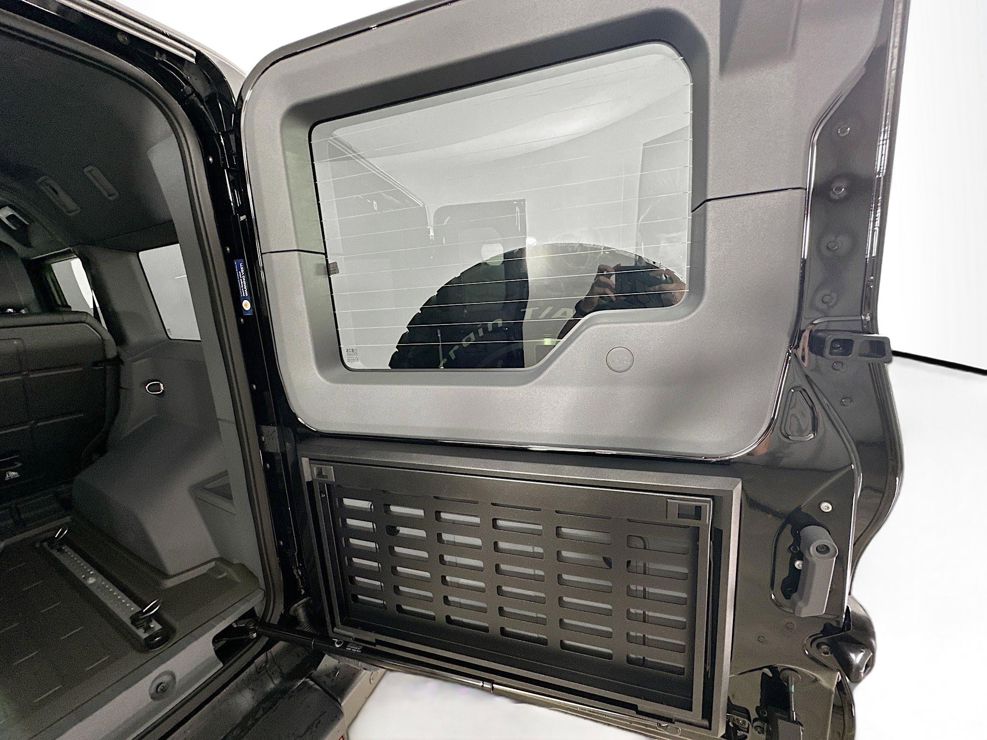 Used 2025 INEOS Grenadier AWD/4WD image 37