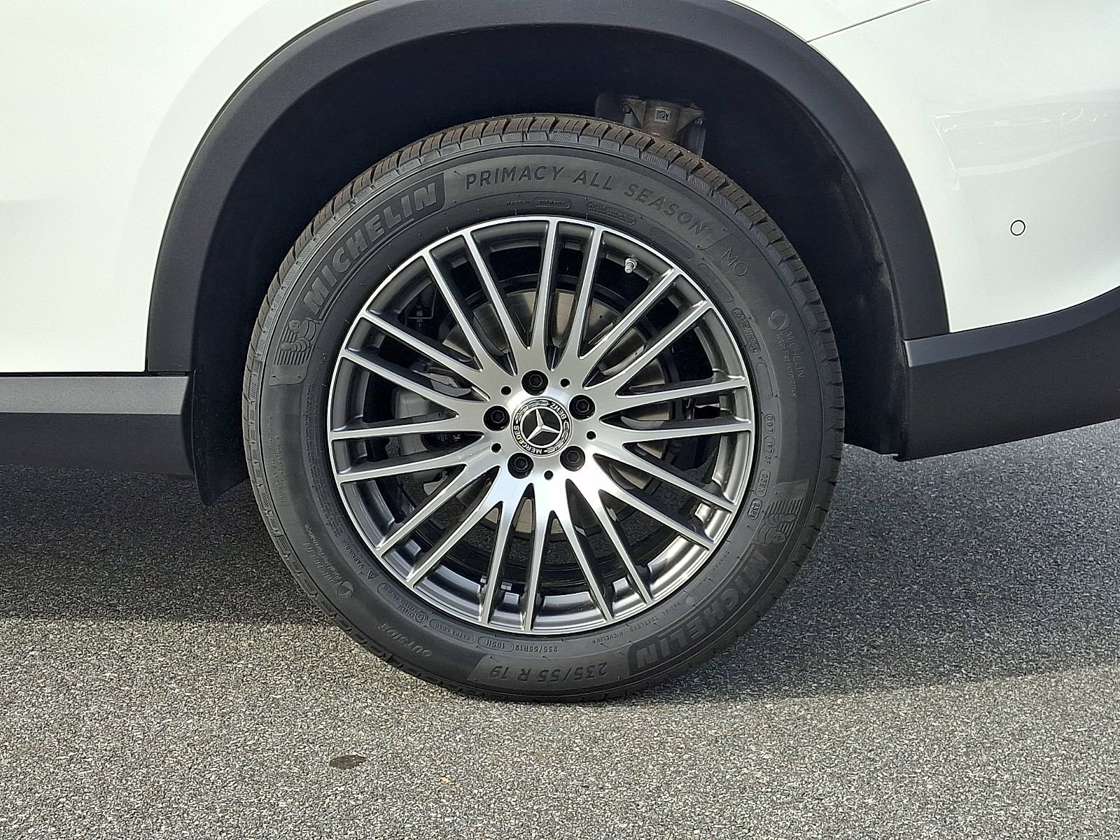 New 2026 Mercedes-Benz GLC 300 4MATIC image 5