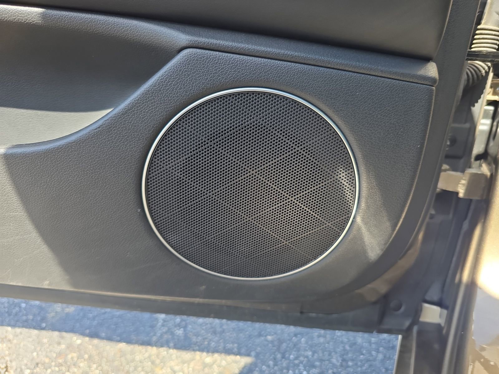 Used 2023 Genesis G80 2.5T image 15