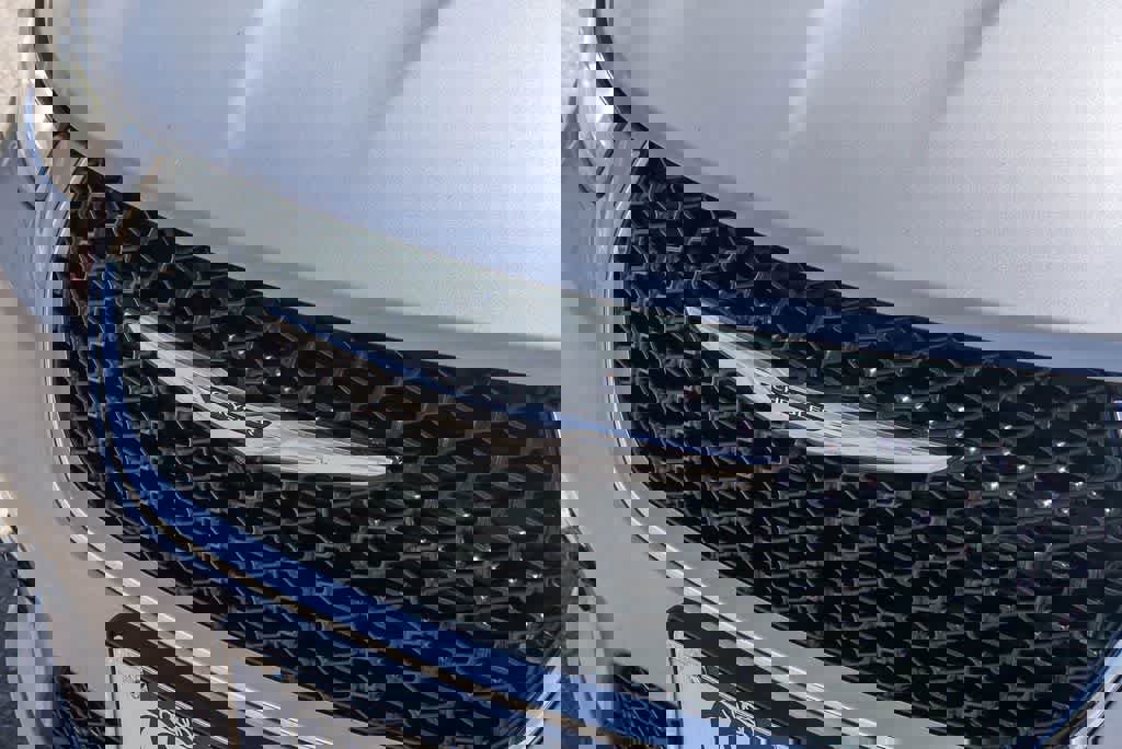 Used 2023 Chrysler Pacifica Touring-L image 6