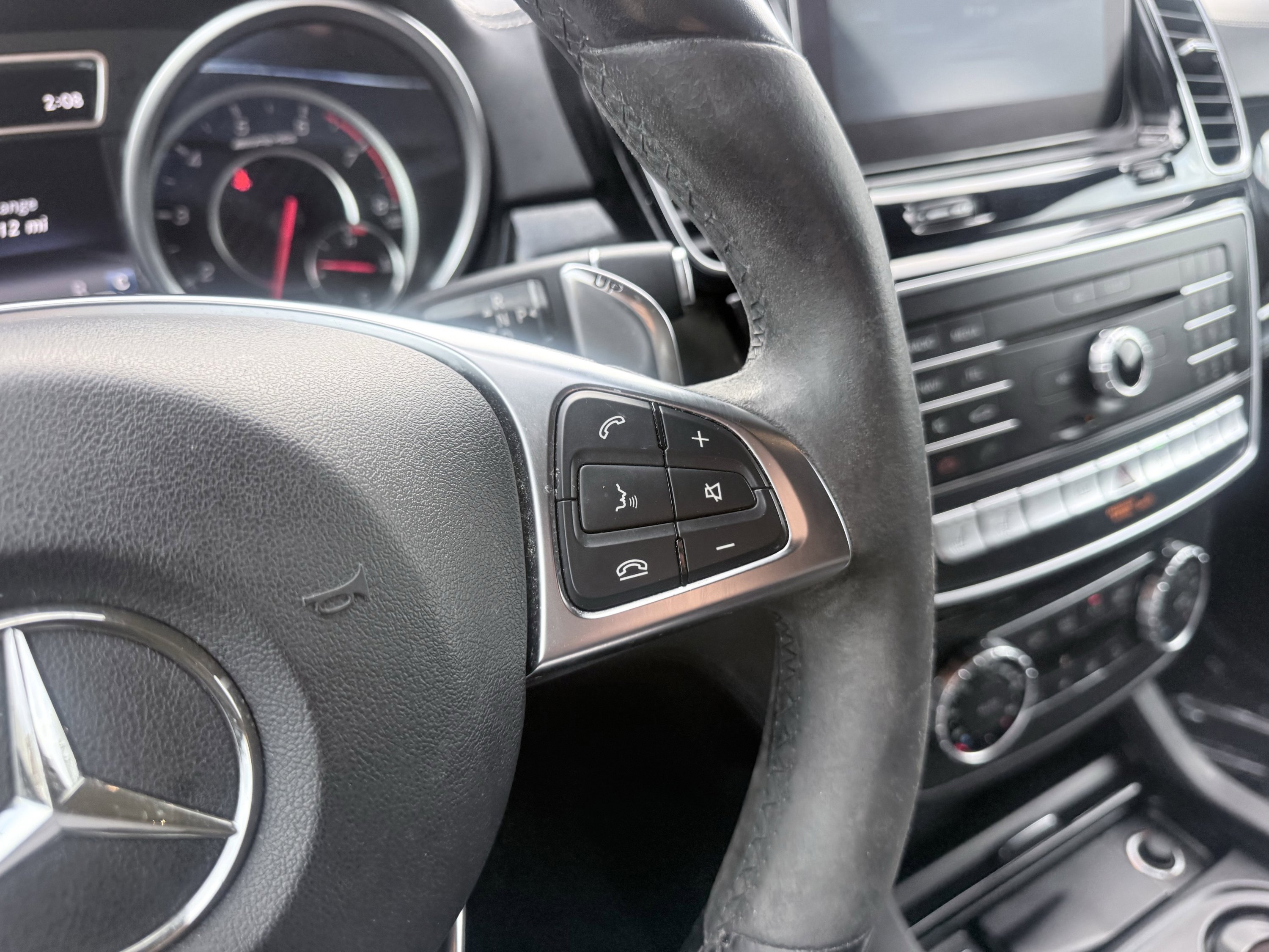 Used 2017 Mercedes-Benz GLE 63 AMG 4MATIC w/ Night Package image 62