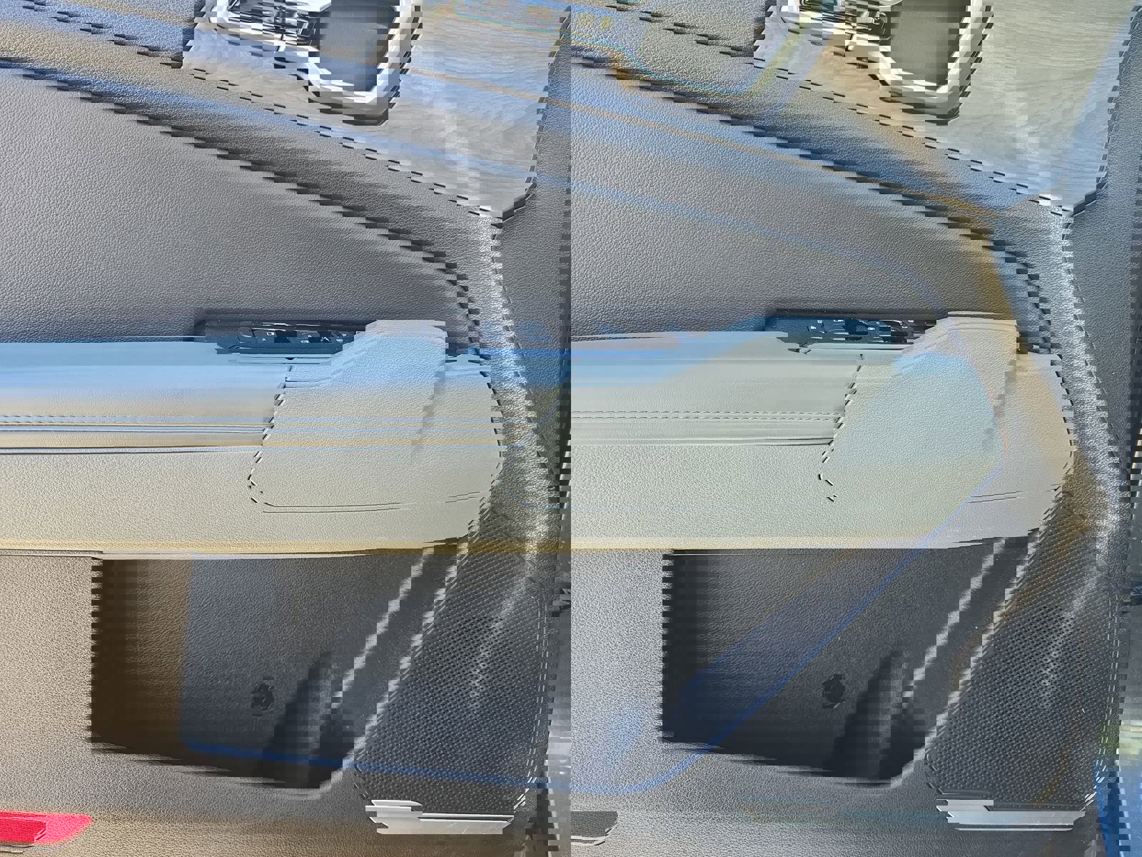 Used 2023 Kia Sportage X-Line w/ X-Line Premium Package image 25