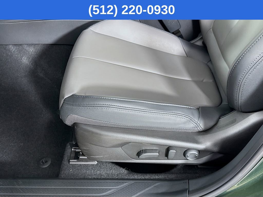Used 2026 Subaru Outback Premium AWD/4WD image 24