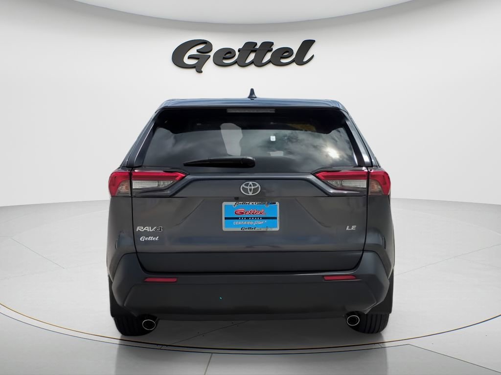 Used 2023 Toyota RAV4 LE image 14